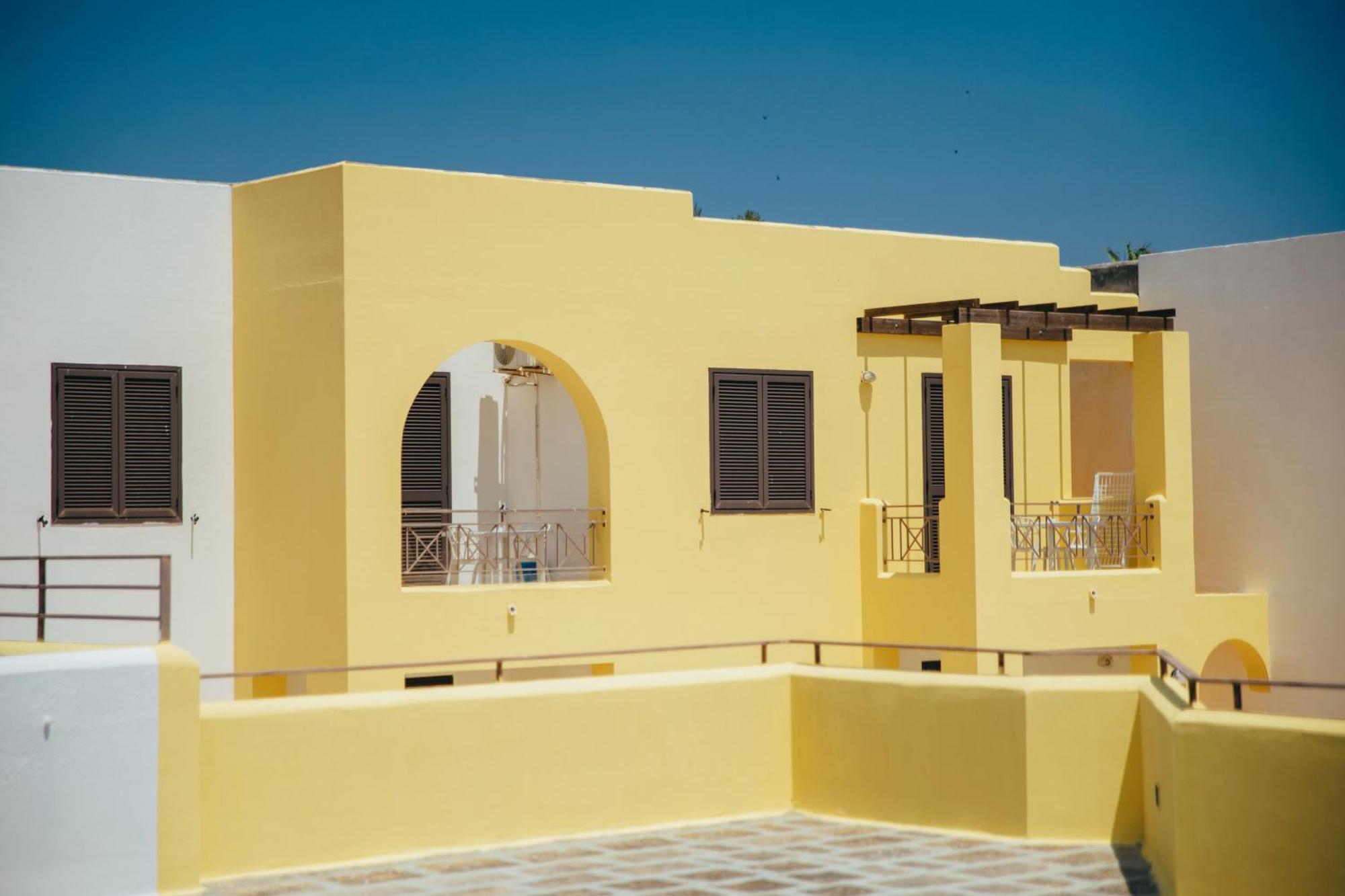 Oasi D'oriente Apartahotel 3*