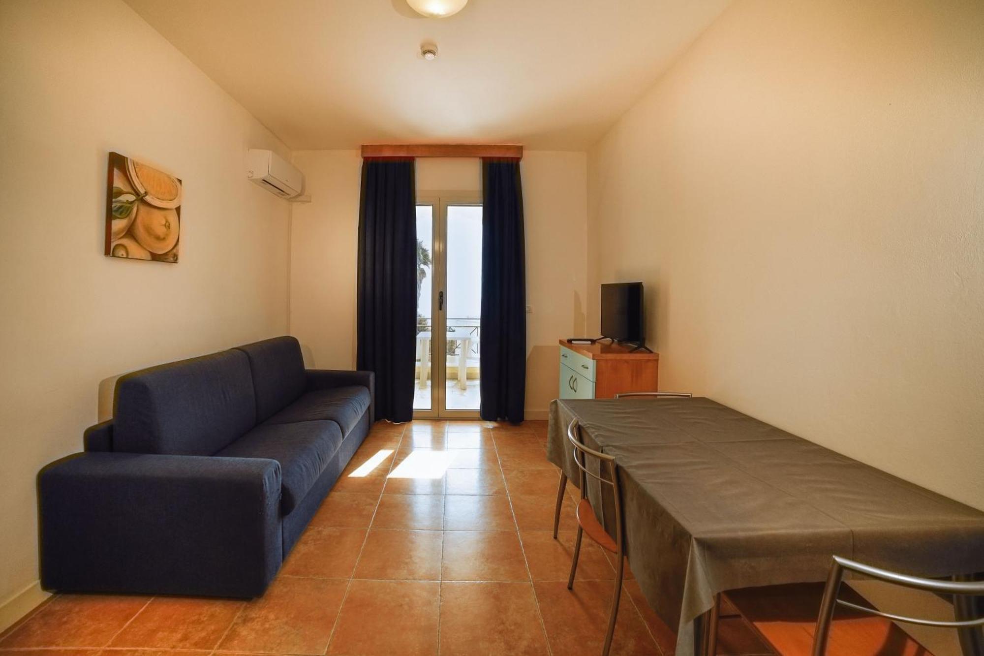 Aparthotel Oasi D'oriente 3*