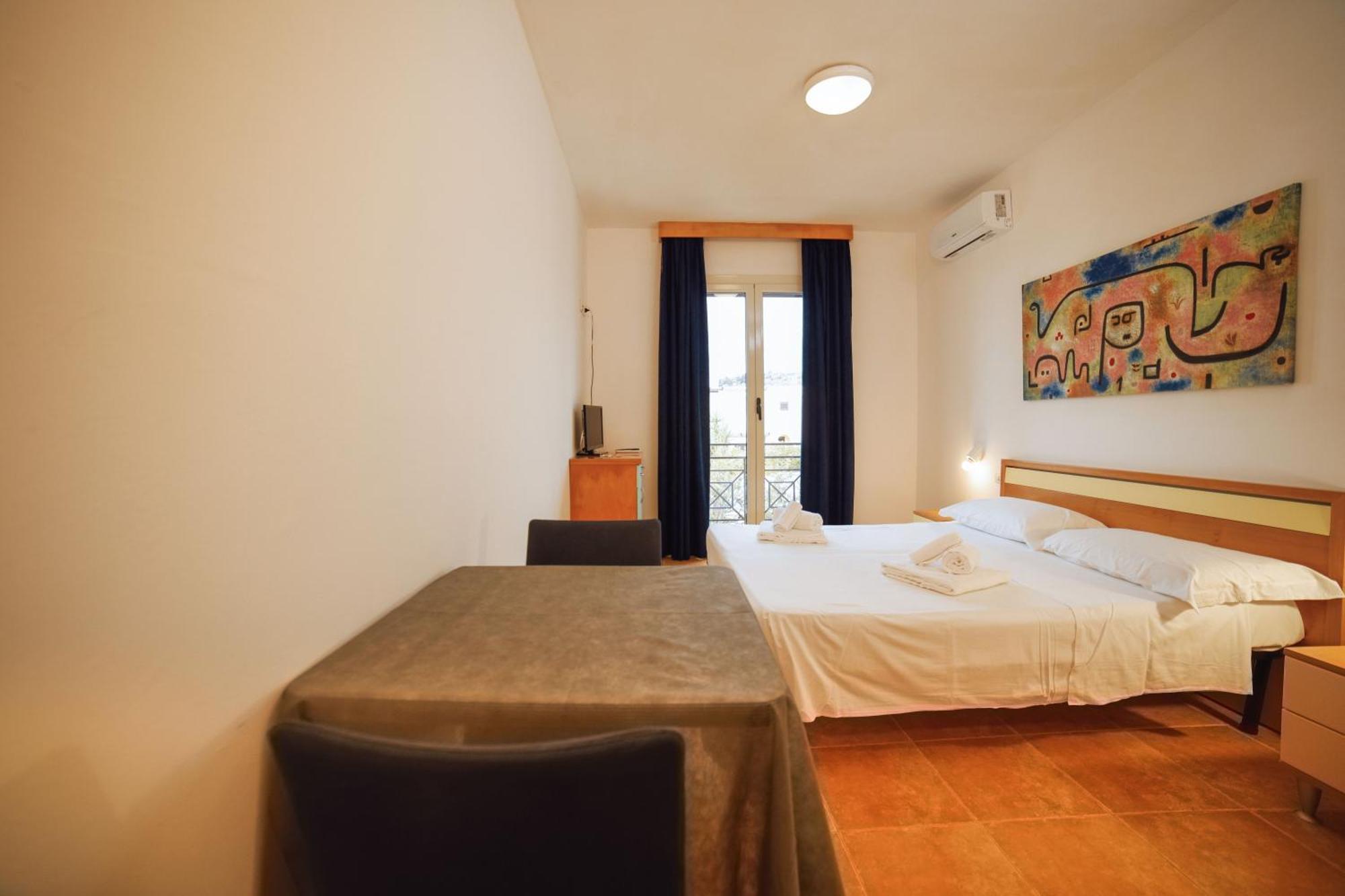 Aparthotel Oasi D'oriente 3*